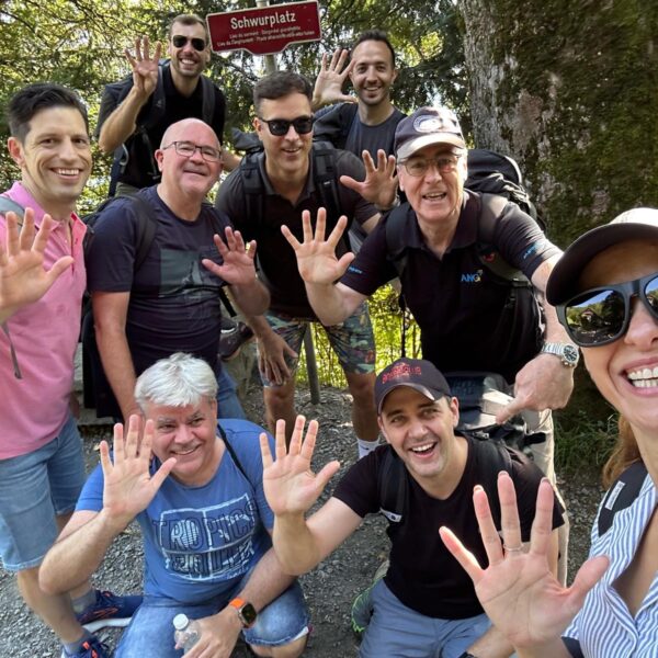 Schweiz Teambild Wandern